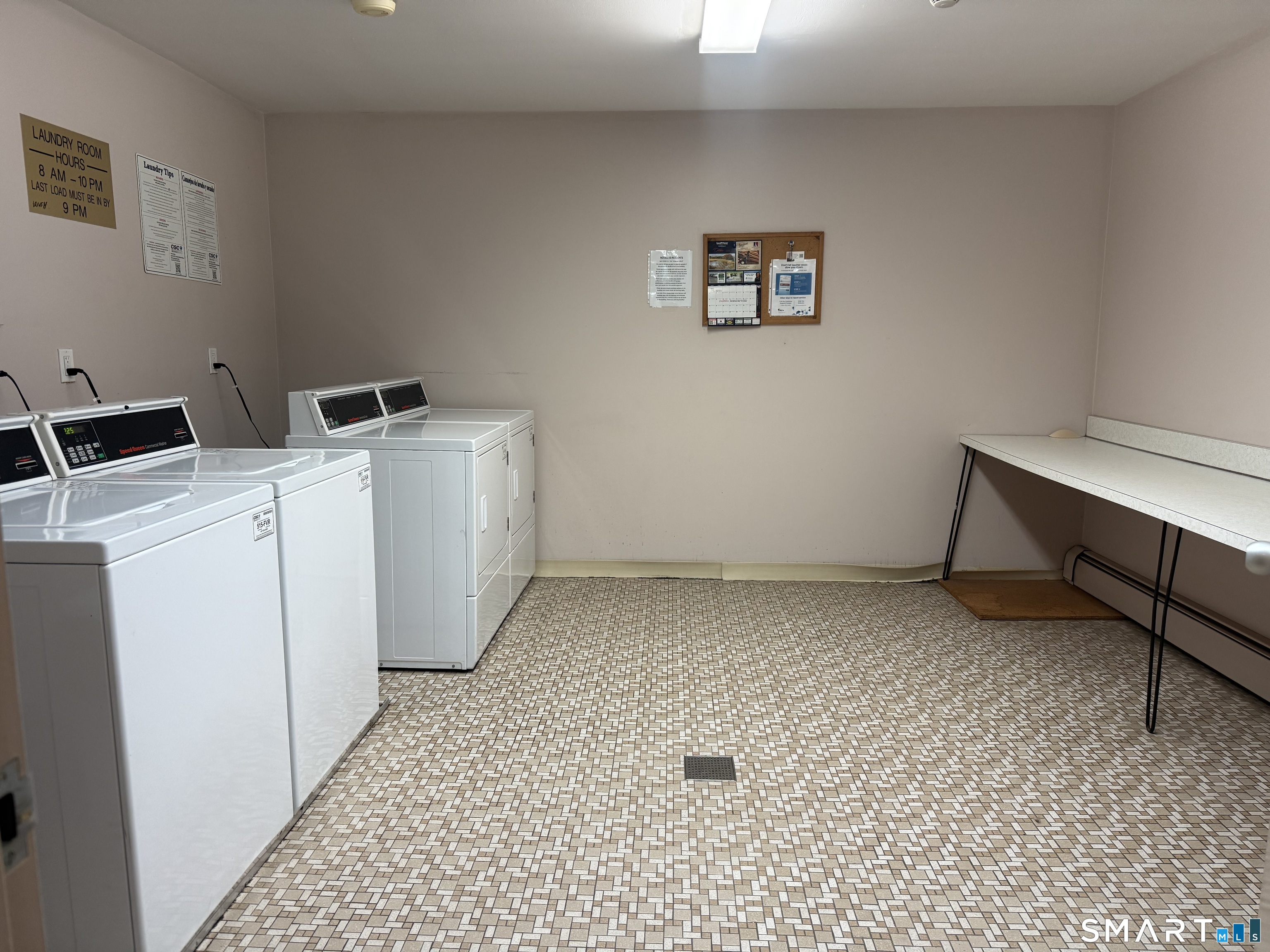 1000 Knapps Highway Fairfield CT 06825