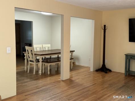 54 Currier Place Cheshire CT 06410