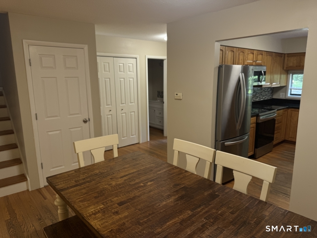 54 Currier Place Cheshire CT 06410