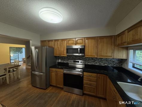 54 Currier Place Cheshire CT 06410