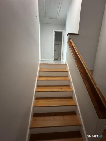 54 Currier Place Cheshire CT 06410