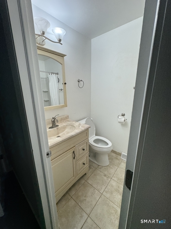 54 Currier Place Cheshire CT 06410