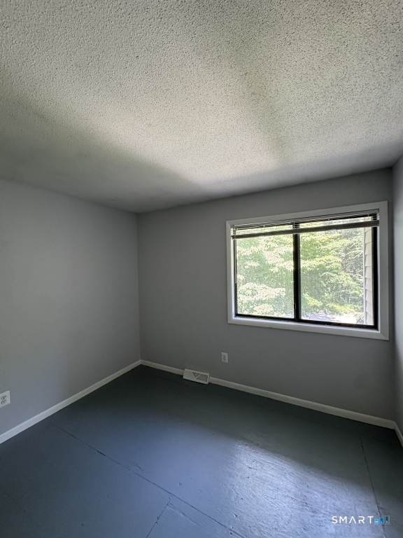 54 Currier Place Cheshire CT 06410
