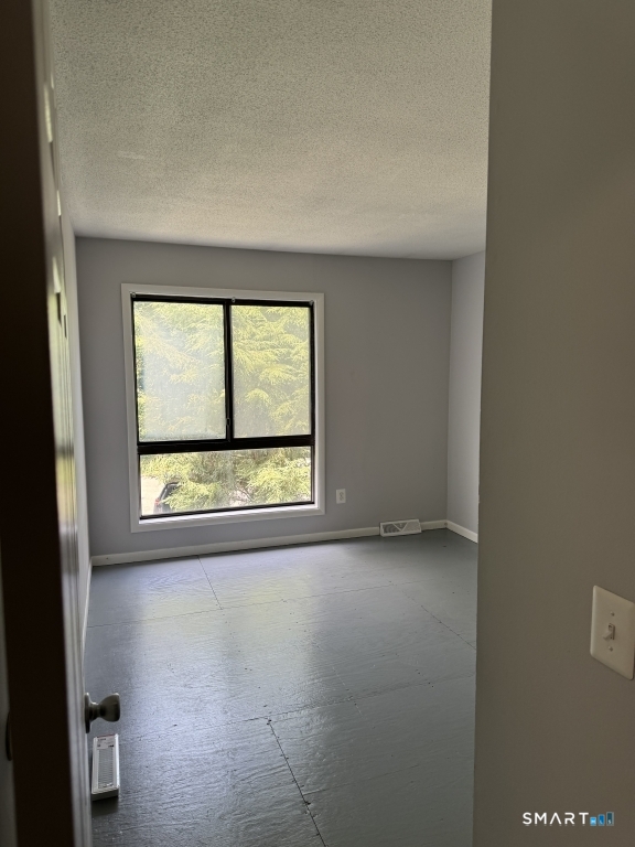 54 Currier Place Cheshire CT 06410