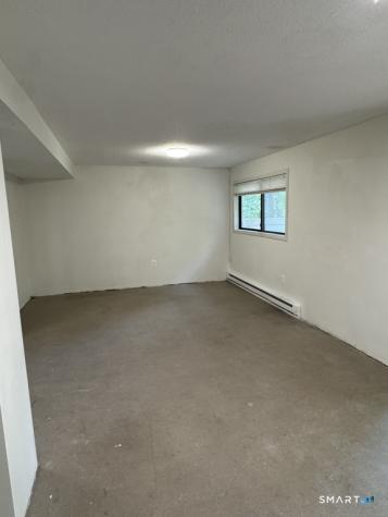 54 Currier Place Cheshire CT 06410
