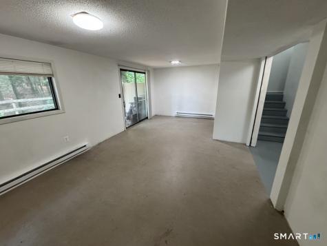 54 Currier Place Cheshire CT 06410