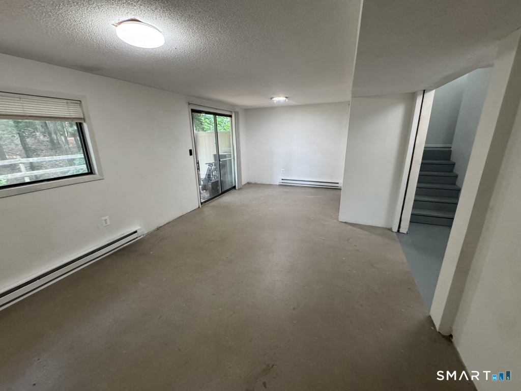 54 Currier Place Cheshire CT 06410