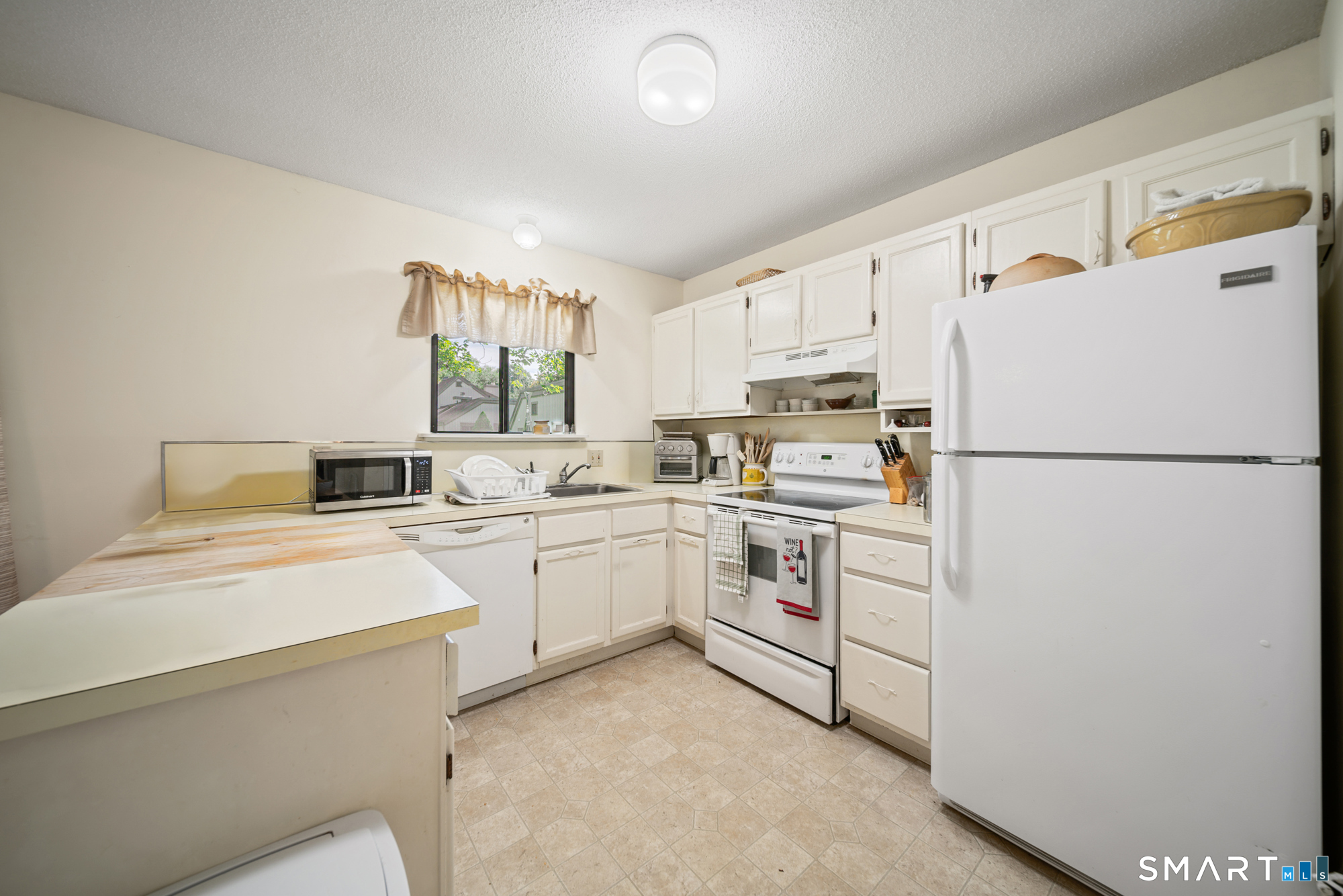 774 Heritage Village Southbury CT 06488