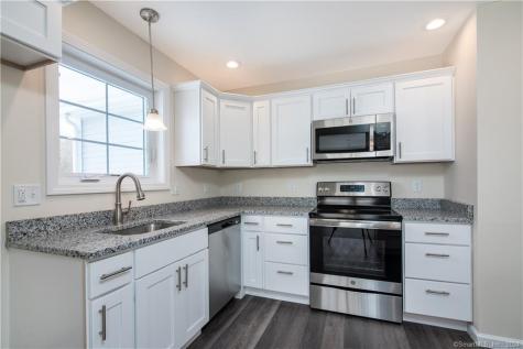 68 Belvedere (broadmoor) Drive Tolland CT 06084