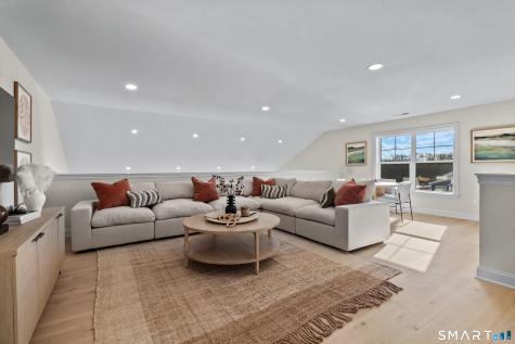 32 Summertime Circle Stonington CT 06379