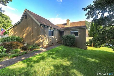 237 Agawam Drive Stratford CT 06614