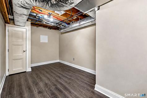 237 Agawam Drive Stratford CT 06614