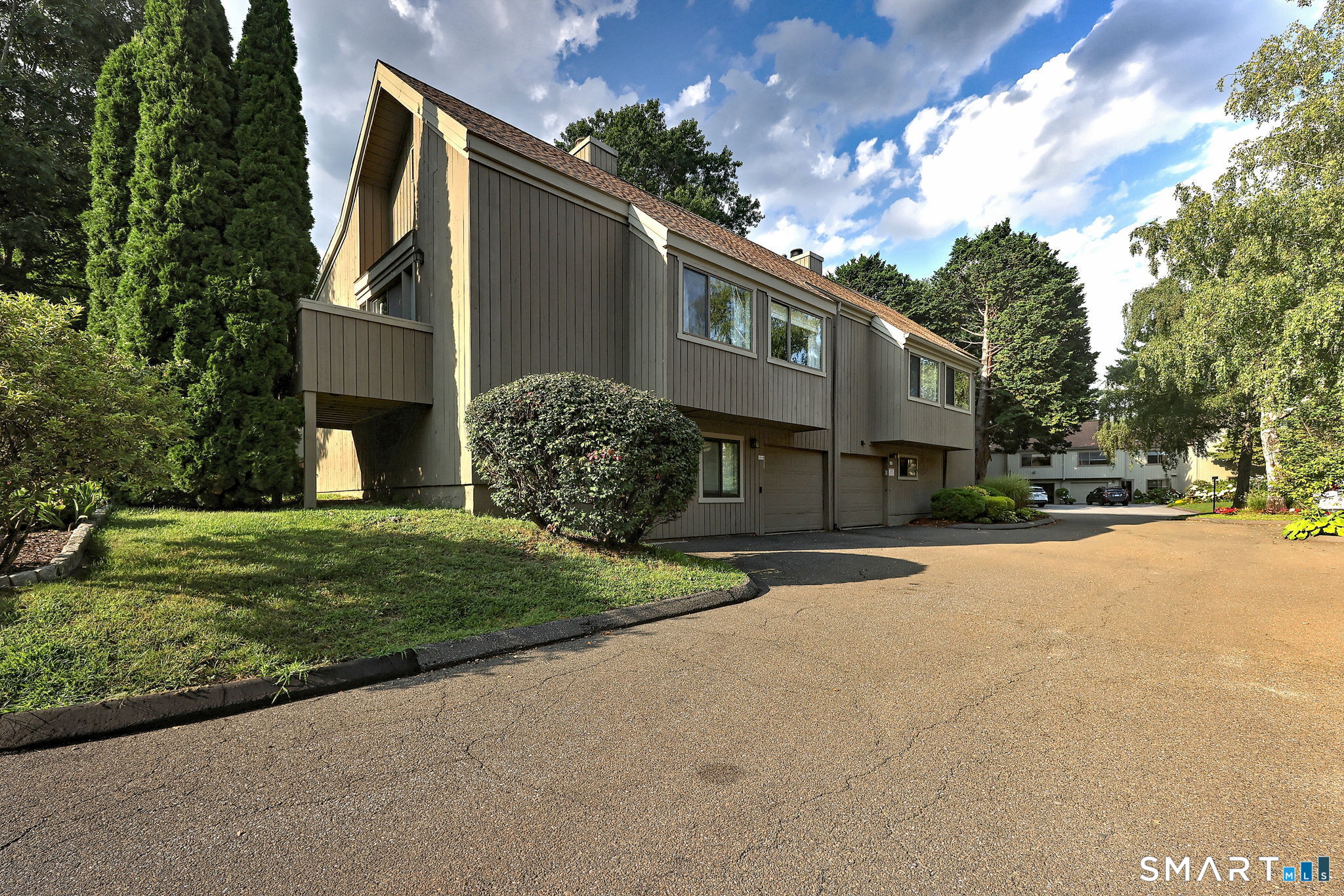237 Agawam Drive Stratford CT 06614