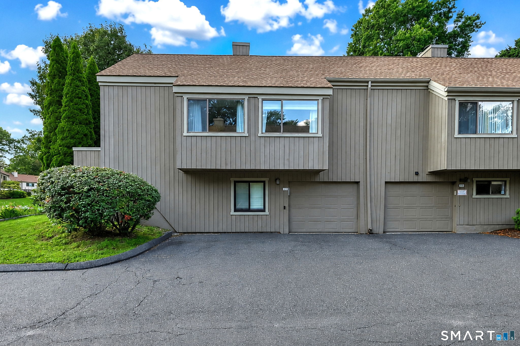 237 Agawam Drive Stratford CT 06614