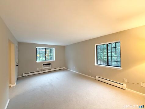 112 Foxwood Close Milford CT 06460