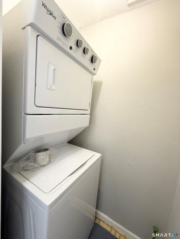 112 Foxwood Close Milford CT 06460