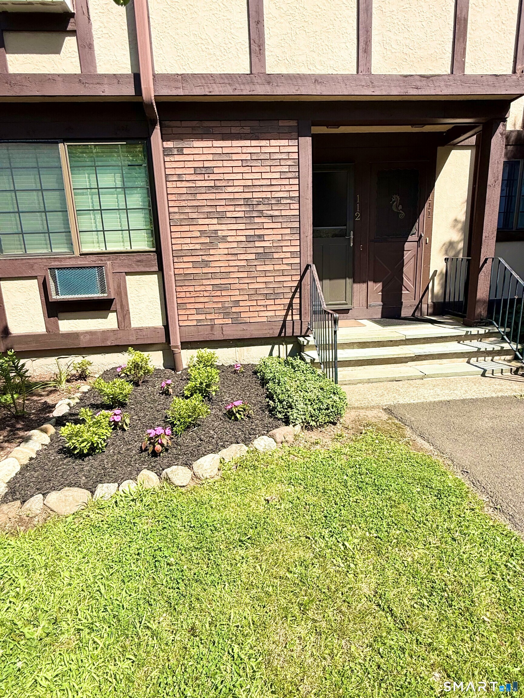 112 Foxwood Close Milford CT 06460