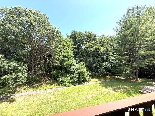 112 Foxwood Close Milford CT 06460
