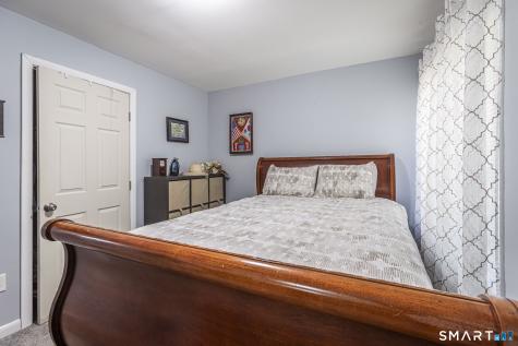 11 Cedar Court East Haven CT 06512