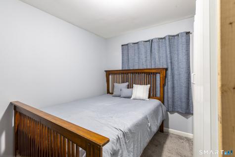11 Cedar Court East Haven CT 06512
