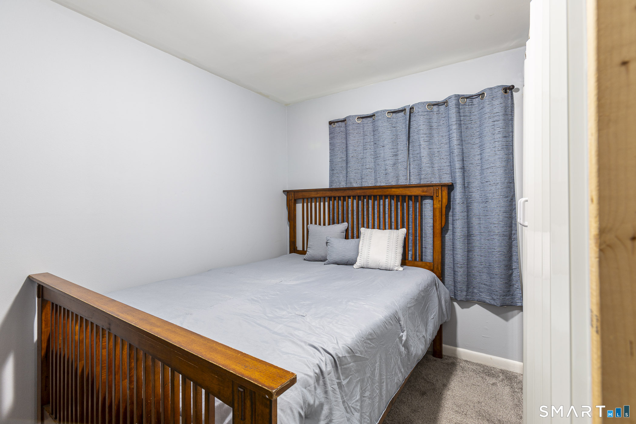 11 Cedar Court East Haven CT 06512