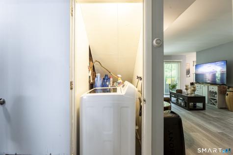 11 Cedar Court East Haven CT 06512