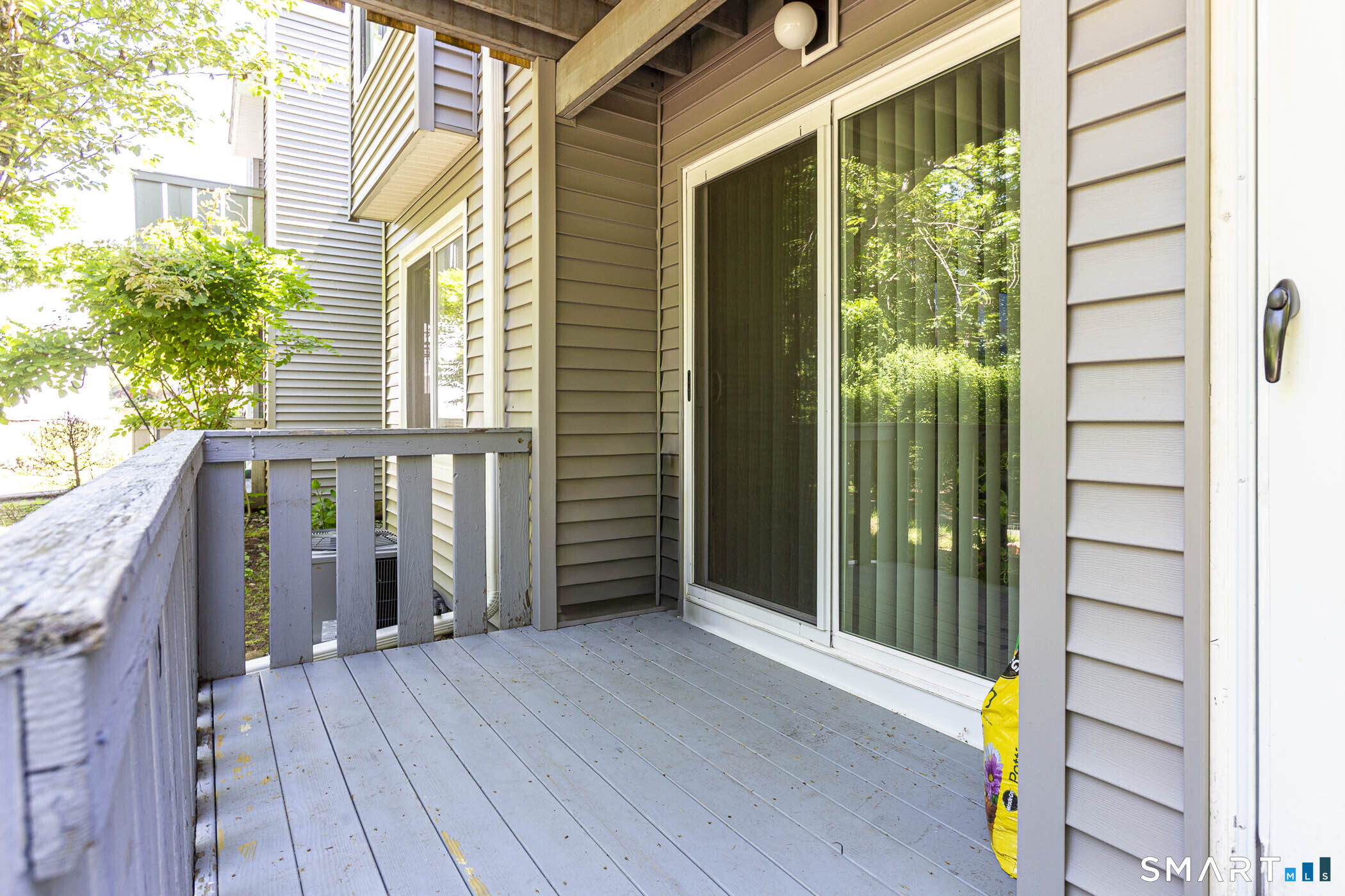 11 Cedar Court East Haven CT 06512