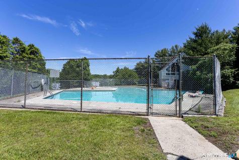11 Cedar Court East Haven CT 06512