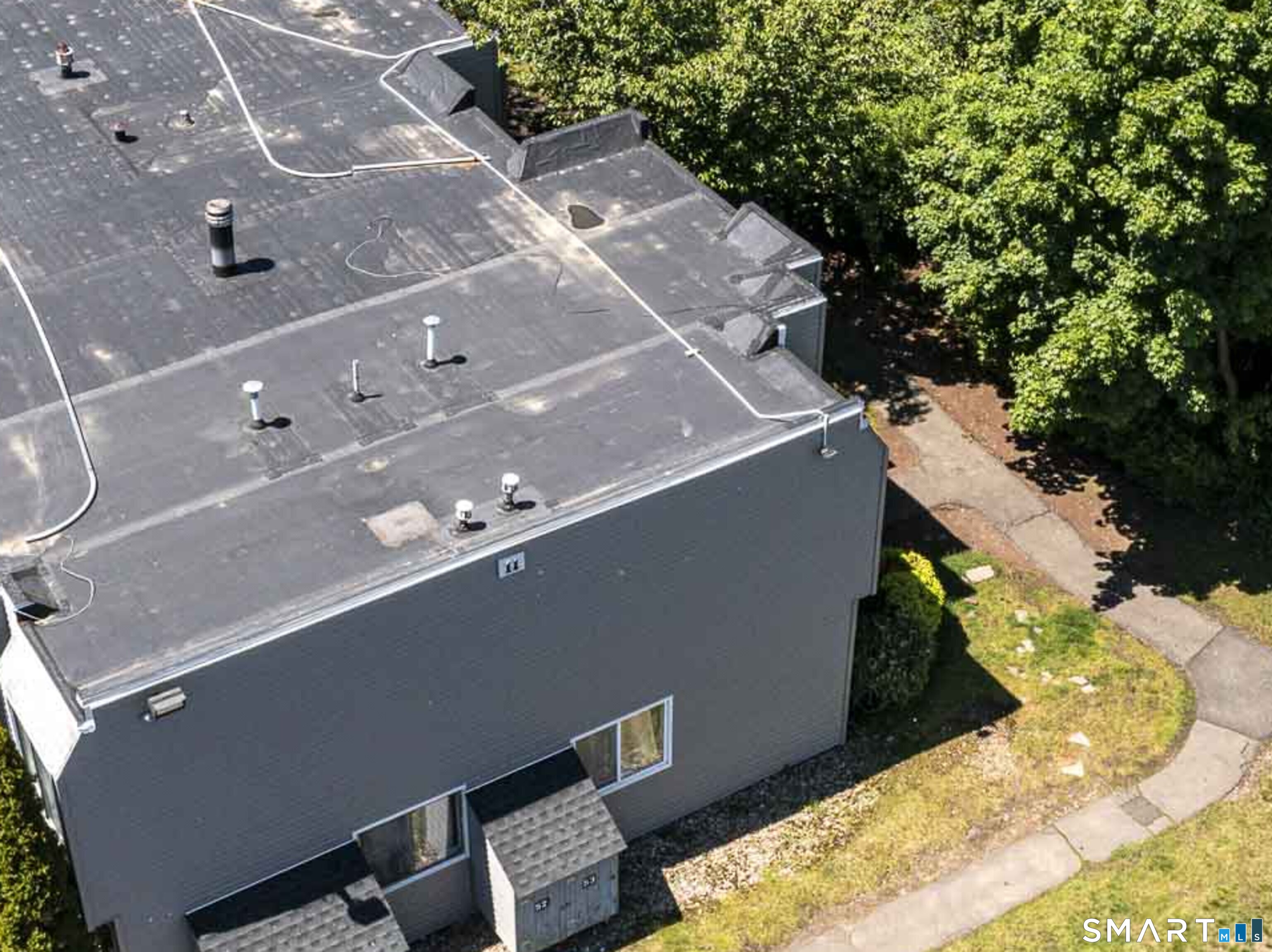 11 Cedar Court East Haven CT 06512