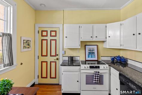 21 Robin Road West Hartford CT 06119