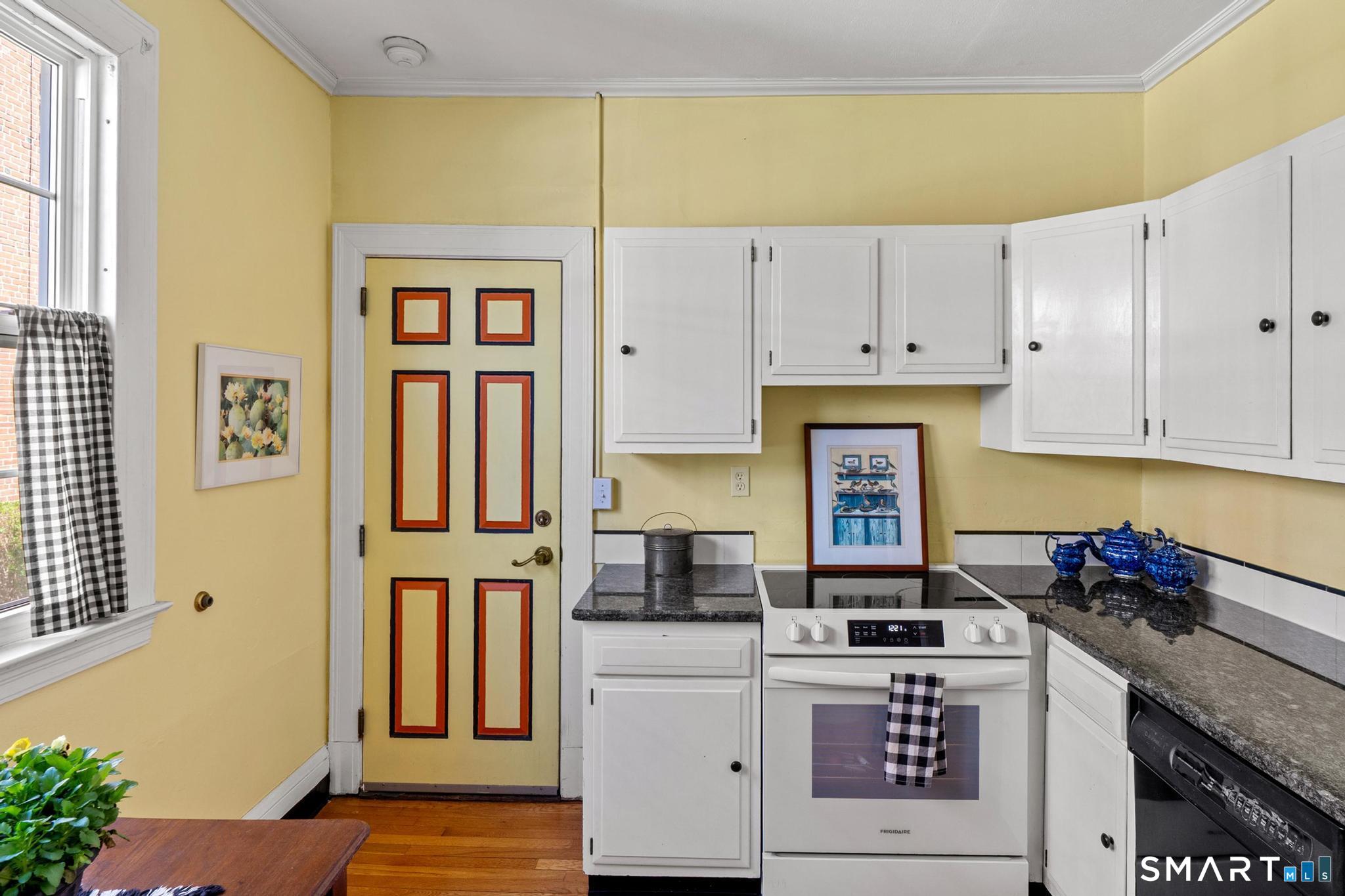 21 Robin Road West Hartford CT 06119