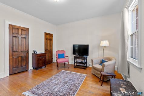 21 Robin Road West Hartford CT 06119