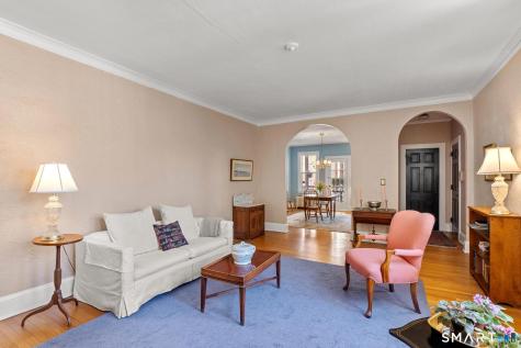 21 Robin Road West Hartford CT 06119