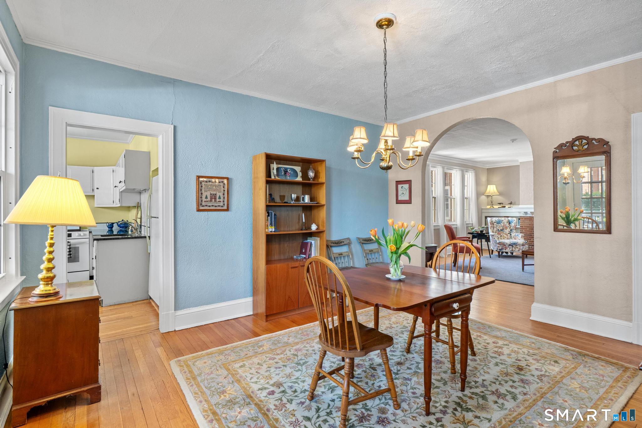 21 Robin Road West Hartford CT 06119