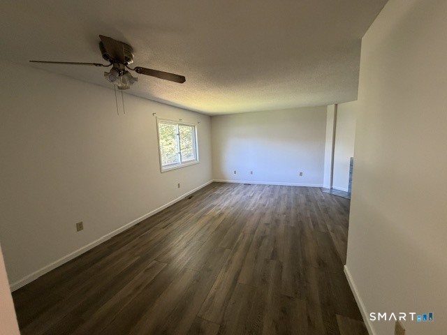27 Crows Nest Lane Danbury CT 06811