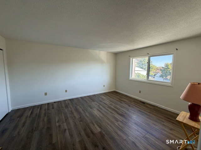 27 Crows Nest Lane Danbury CT 06811