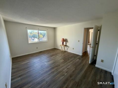 27 Crows Nest Lane Danbury CT 06811