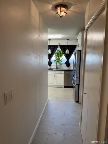 27 Crows Nest Lane Danbury CT 06811