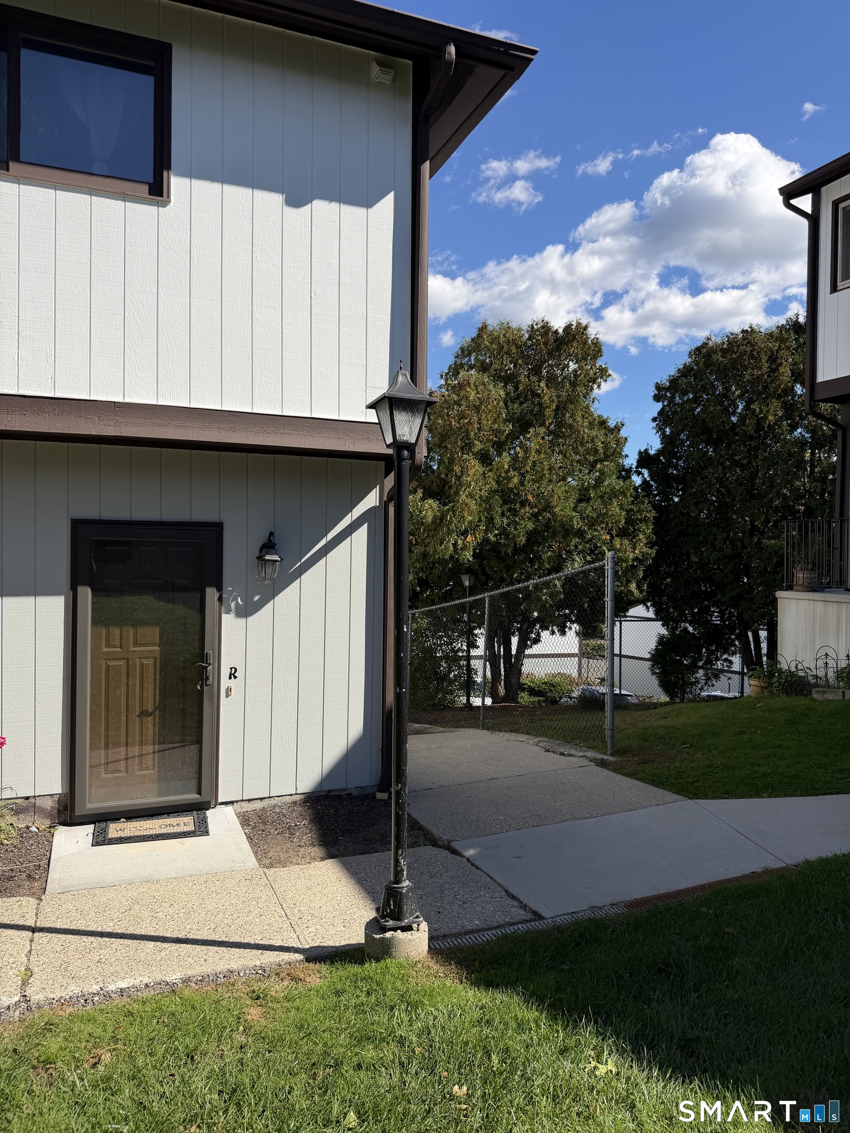 27 Crows Nest Lane Danbury CT 06811