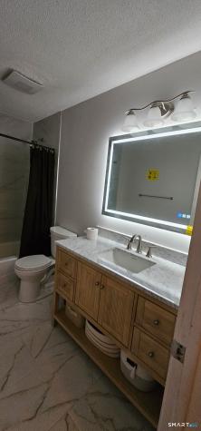 27 Crows Nest Lane Danbury CT 06811