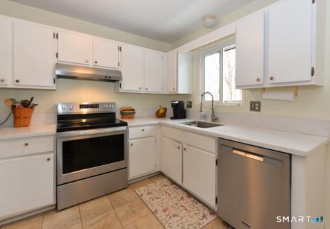 41 East Meadow Road Southbury CT 06488