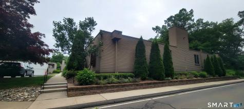 37 Charlton Hill Road Hamden CT 06518