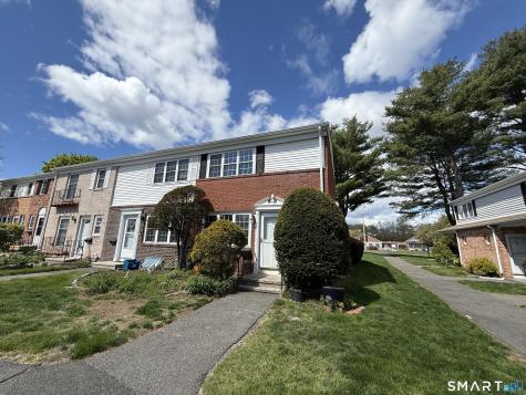 46 Salem Walk Milford CT 06460