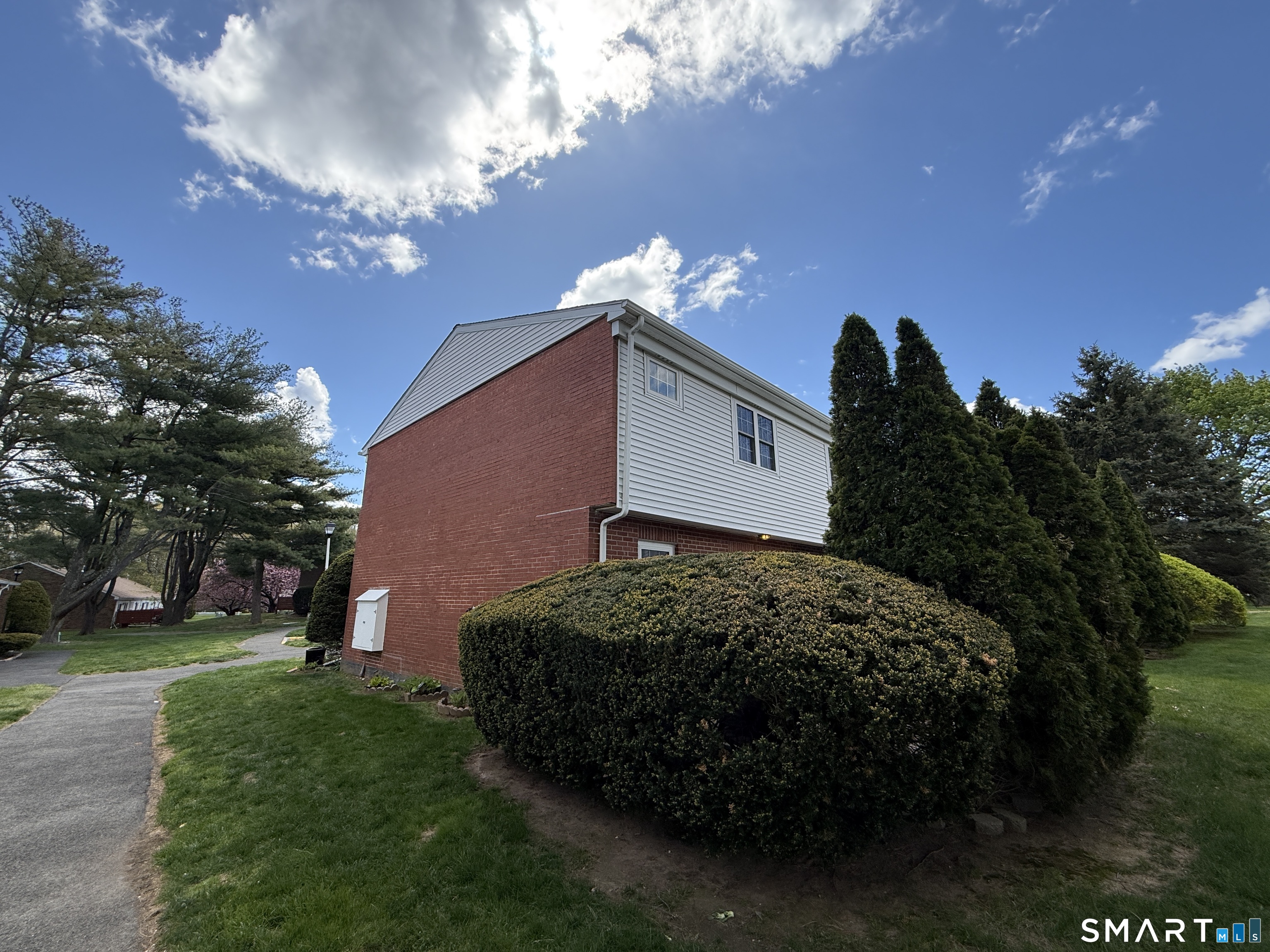46 Salem Walk Milford CT 06460