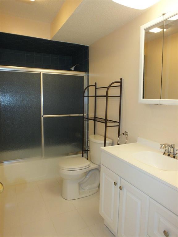 93 Kent Court Meriden CT 06450