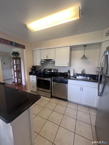 93 Kent Court Meriden CT 06450
