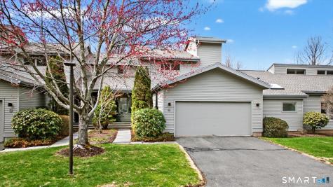 4 Thistle Hollow Avon CT 06001