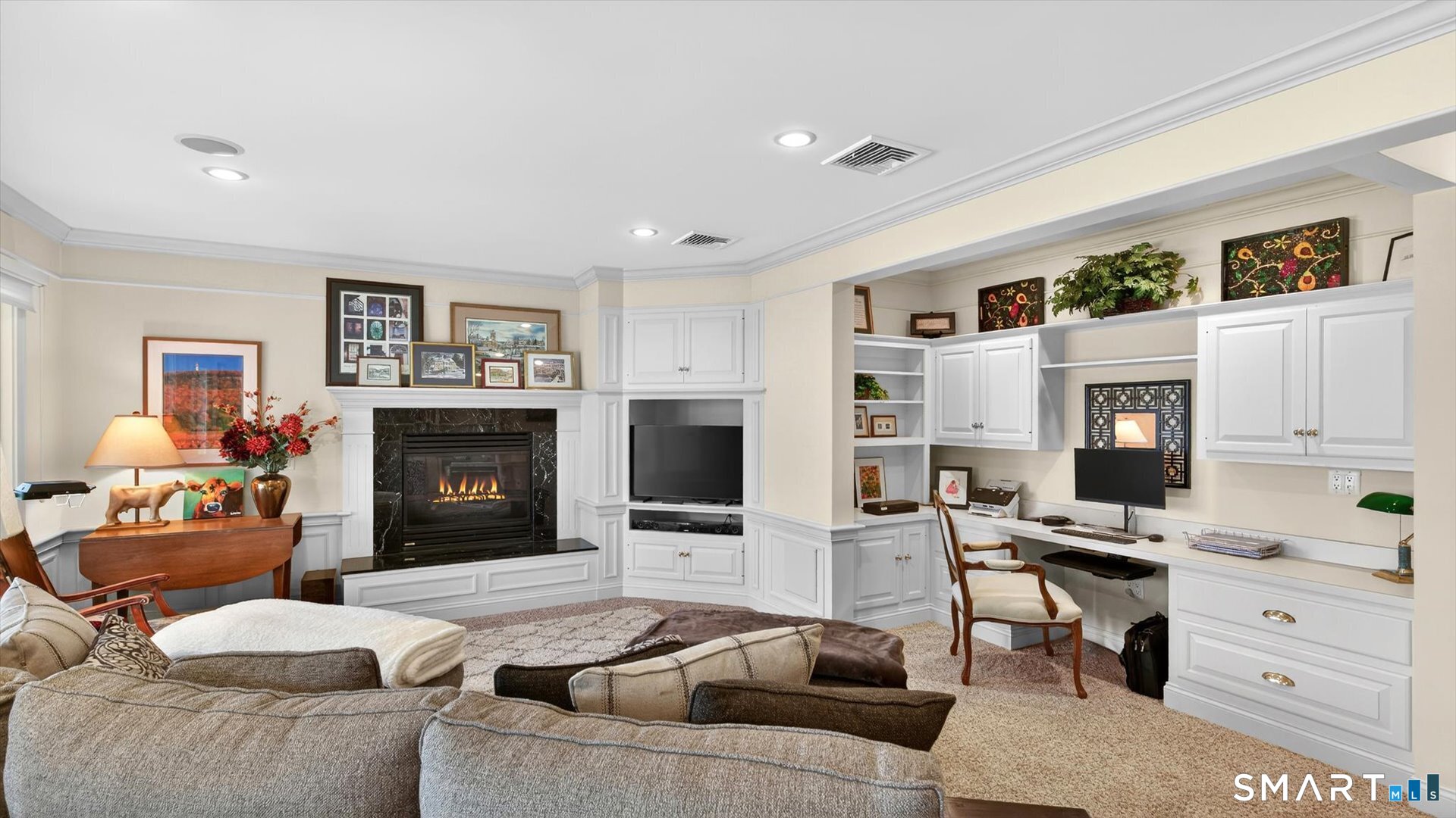 4 Thistle Hollow Avon CT 06001