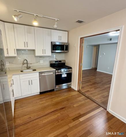 13 Cedar Court East Haven CT 06513