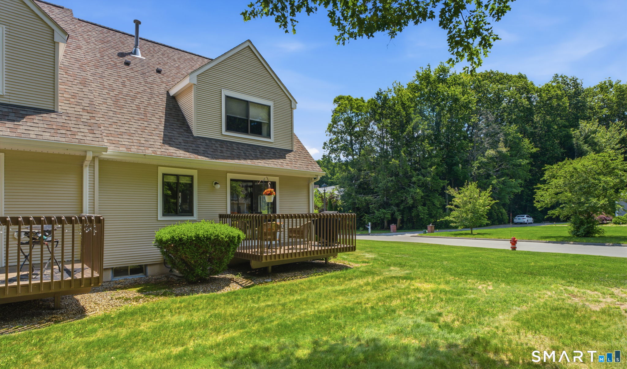 20 Evergreen Trail Farmington CT 06032